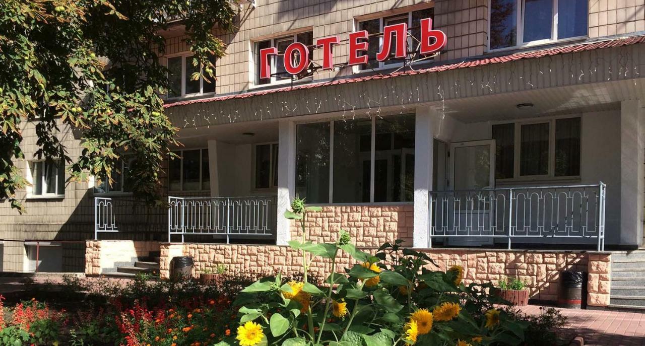 Hotel Kozatsky On Antonova Kiev Exterior foto